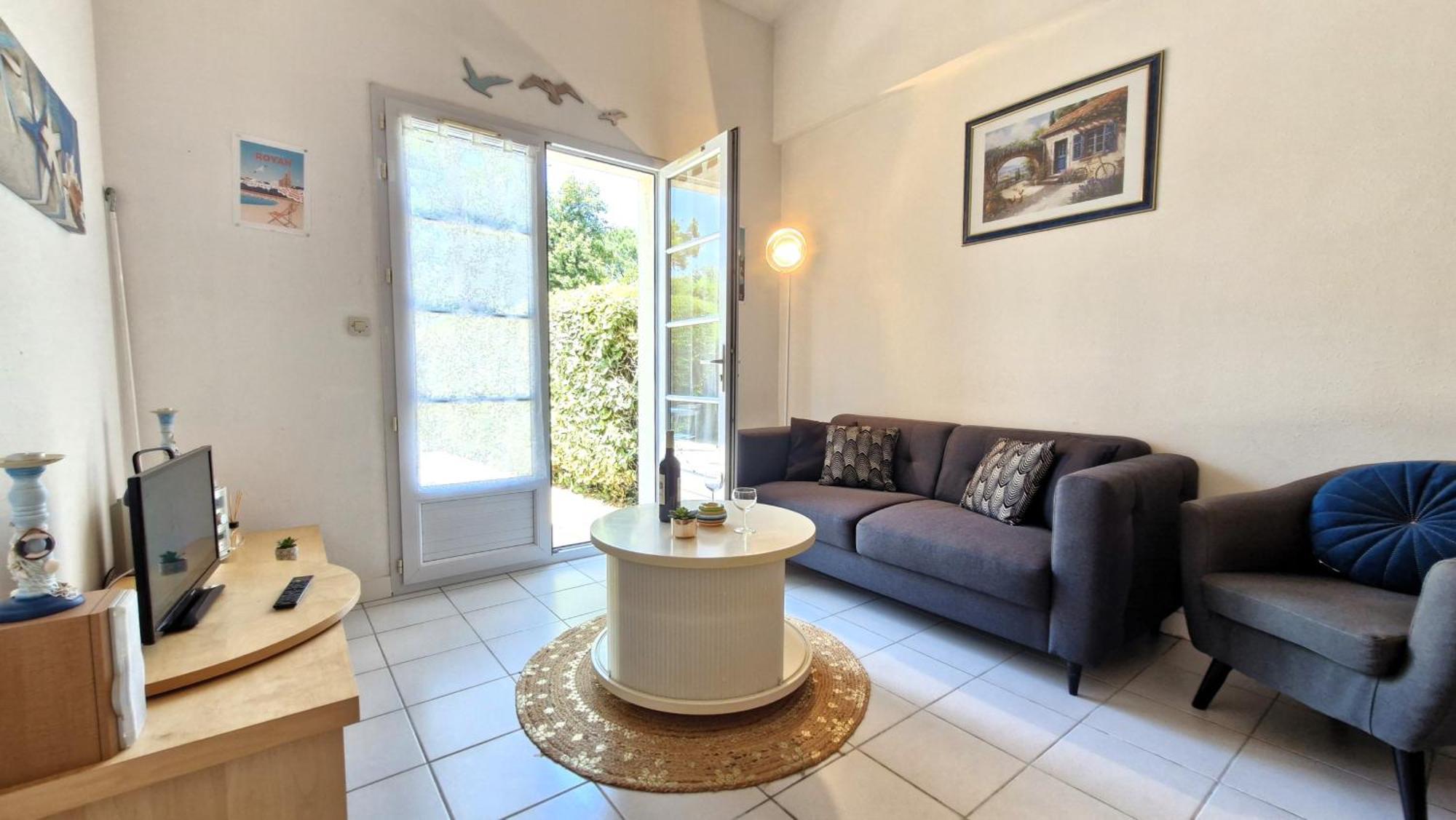 Meschers Sur Gironde - Maisonnette De Vacances - Terrasse - Proche Plage Bagian luar foto